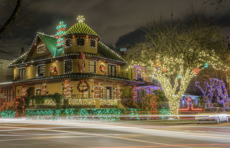 Holiday Lights Hanging in Alpharetta, GA